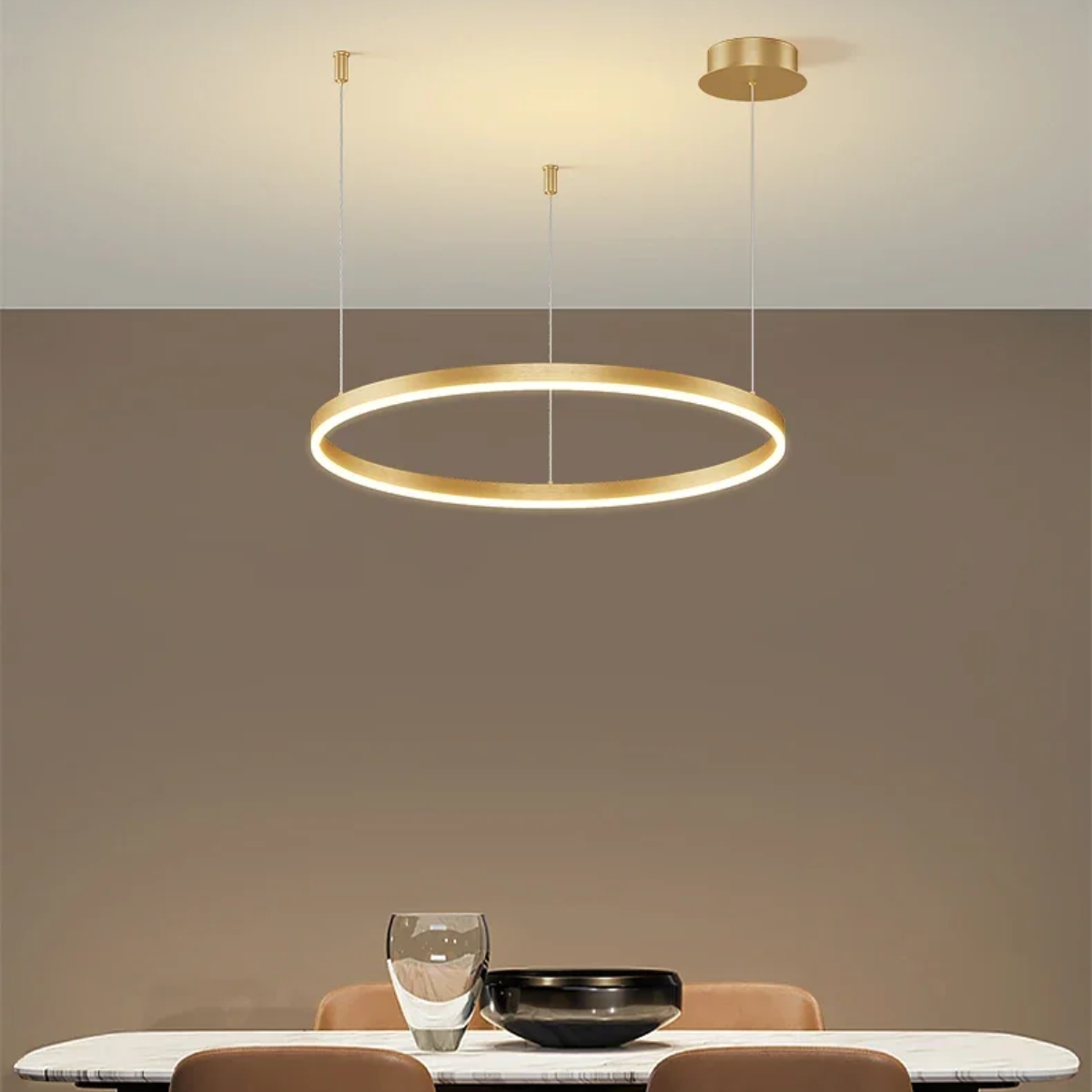 Plafonnier LED rond suspendu - Vantage