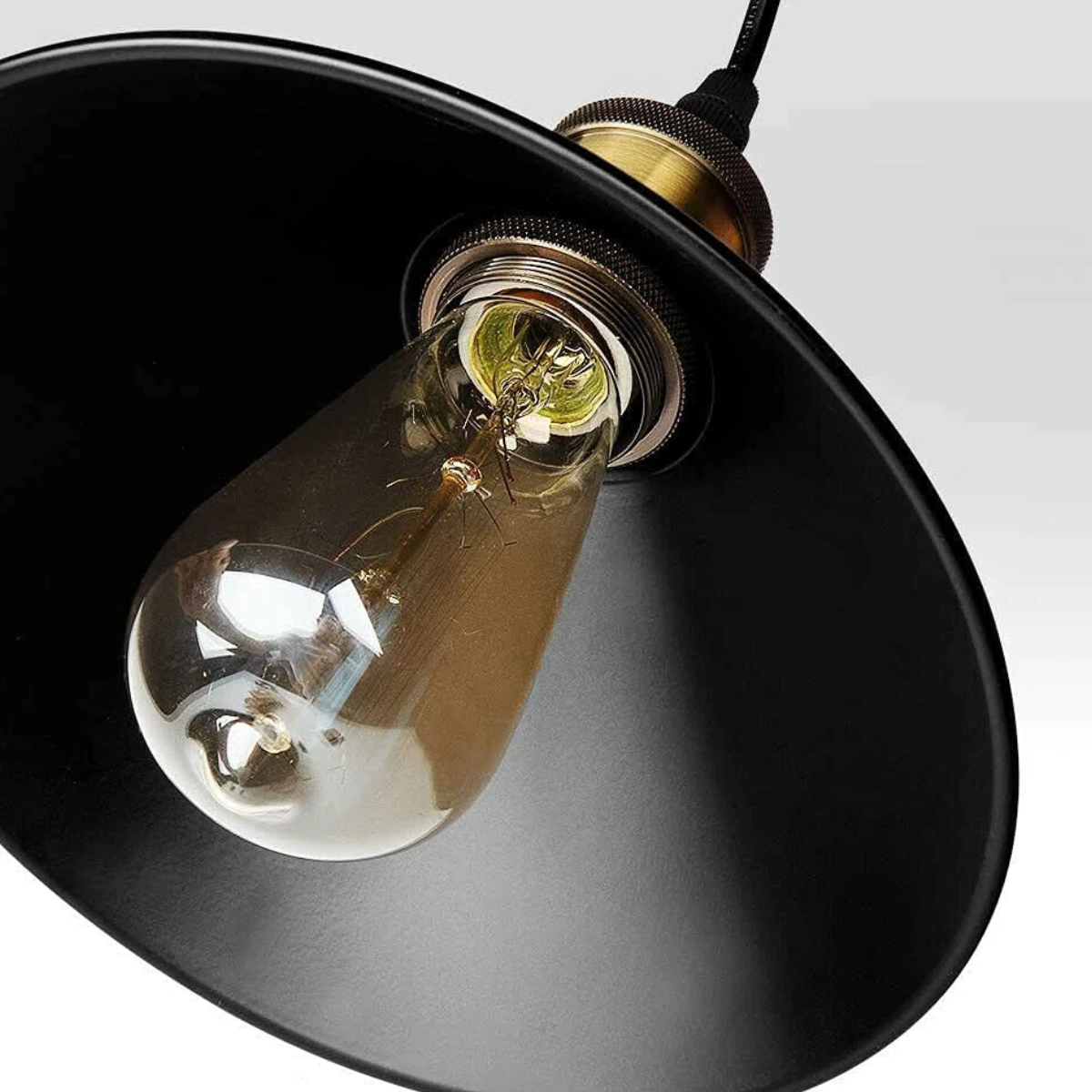 Plafonnier suspendu style industriel - Aureus