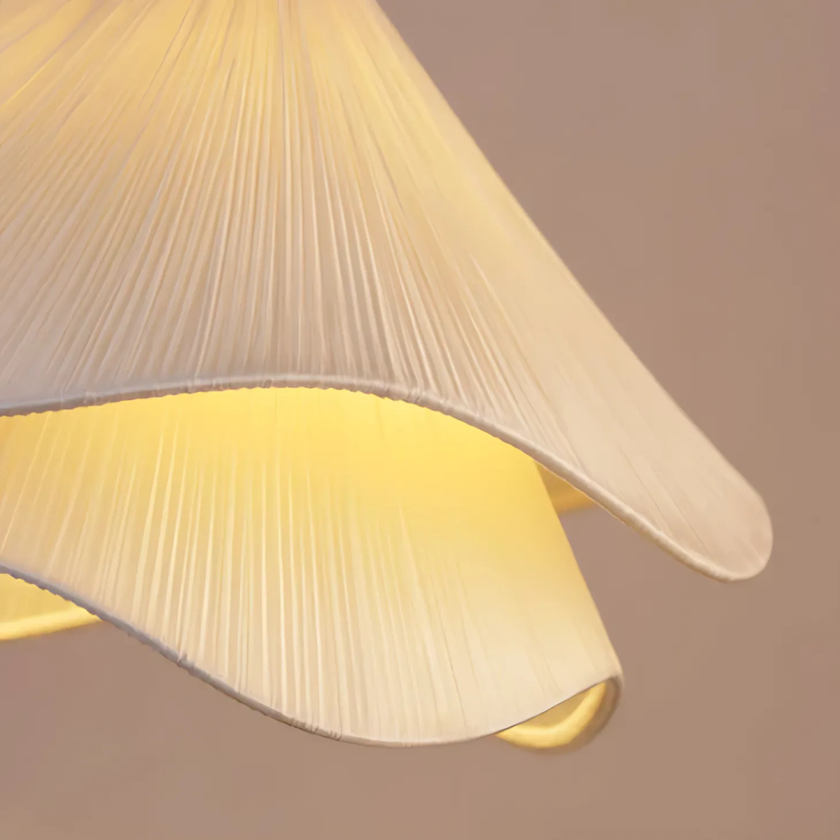 Suspension luminaire fleur en tissu - Aurora